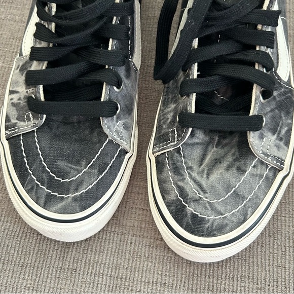 Vans Classic Black and Cream Sneakers - Picture 4 of 8
